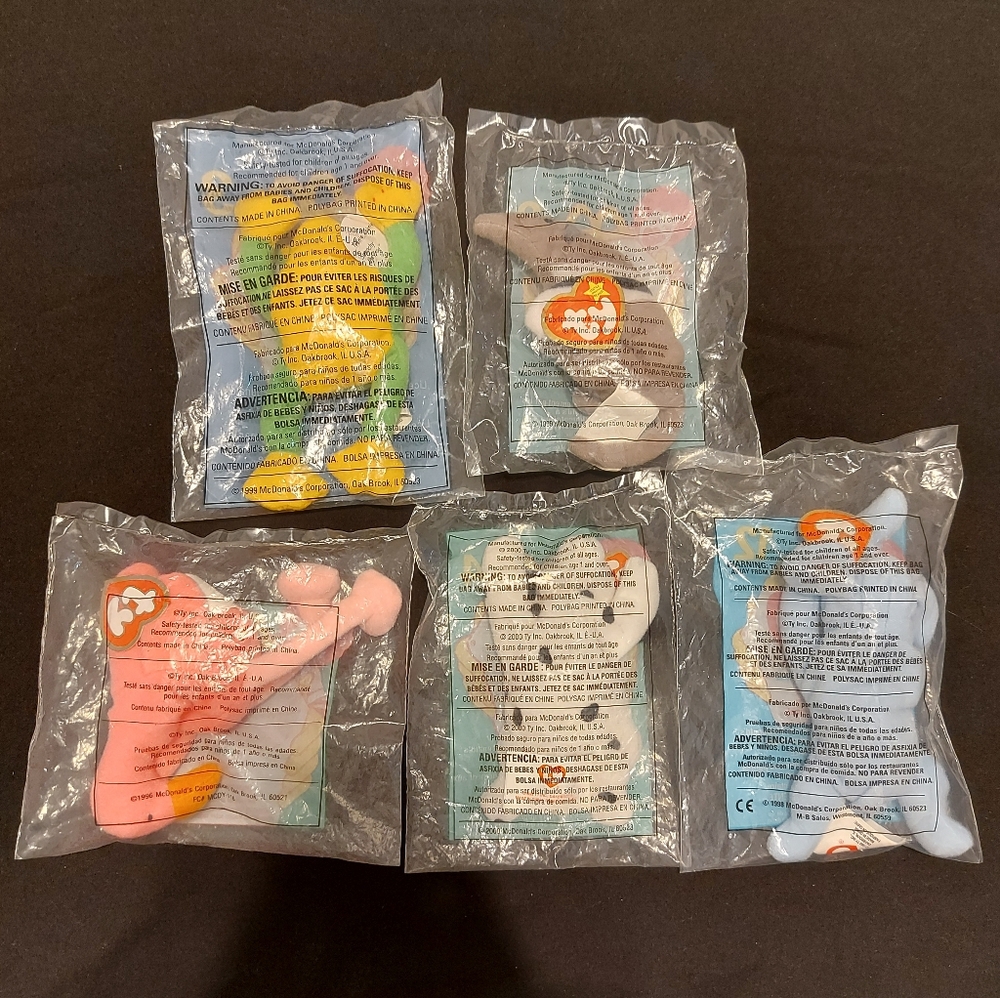 NWT teeny beanie babies mc donalds vintage 90's beanie baby in bag happy meal